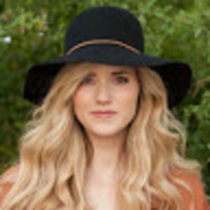 Meet your Posher, Helena